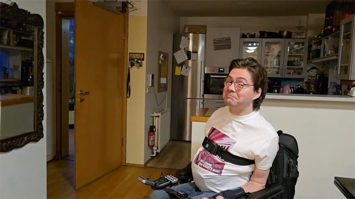 Rúnar Björn Herrera using Home Assistant in his home